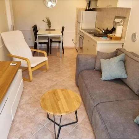 アパート Moro マリンスカ